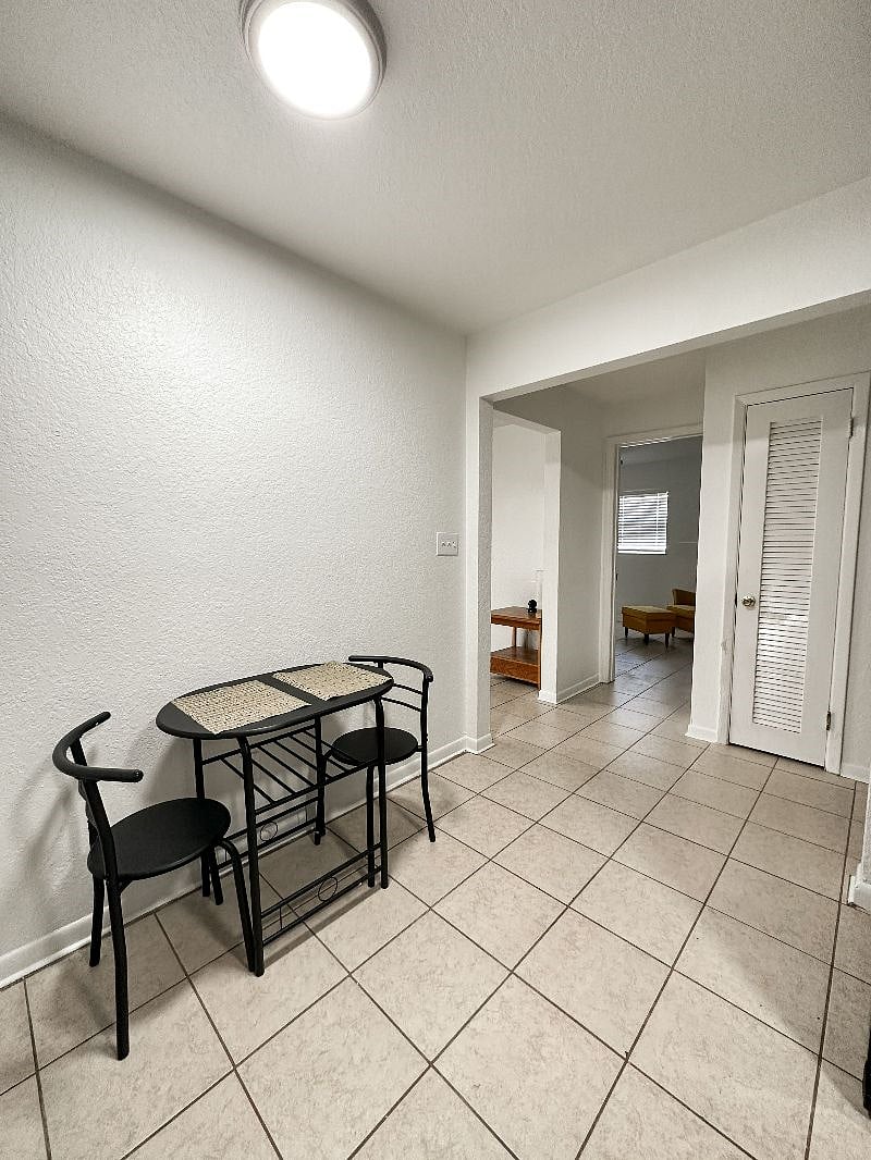 Furnished Finder property 601299_1 photo 9
