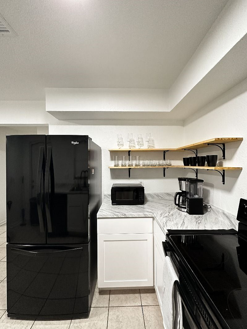 Furnished Finder property 601299_1 photo 8