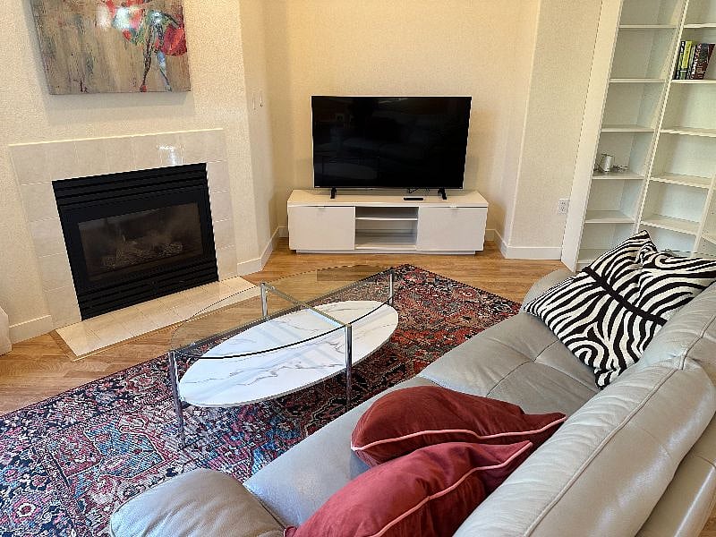 Furnished Finder property 601338_1 photo 8