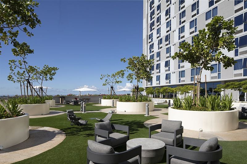 8th Floor Deck