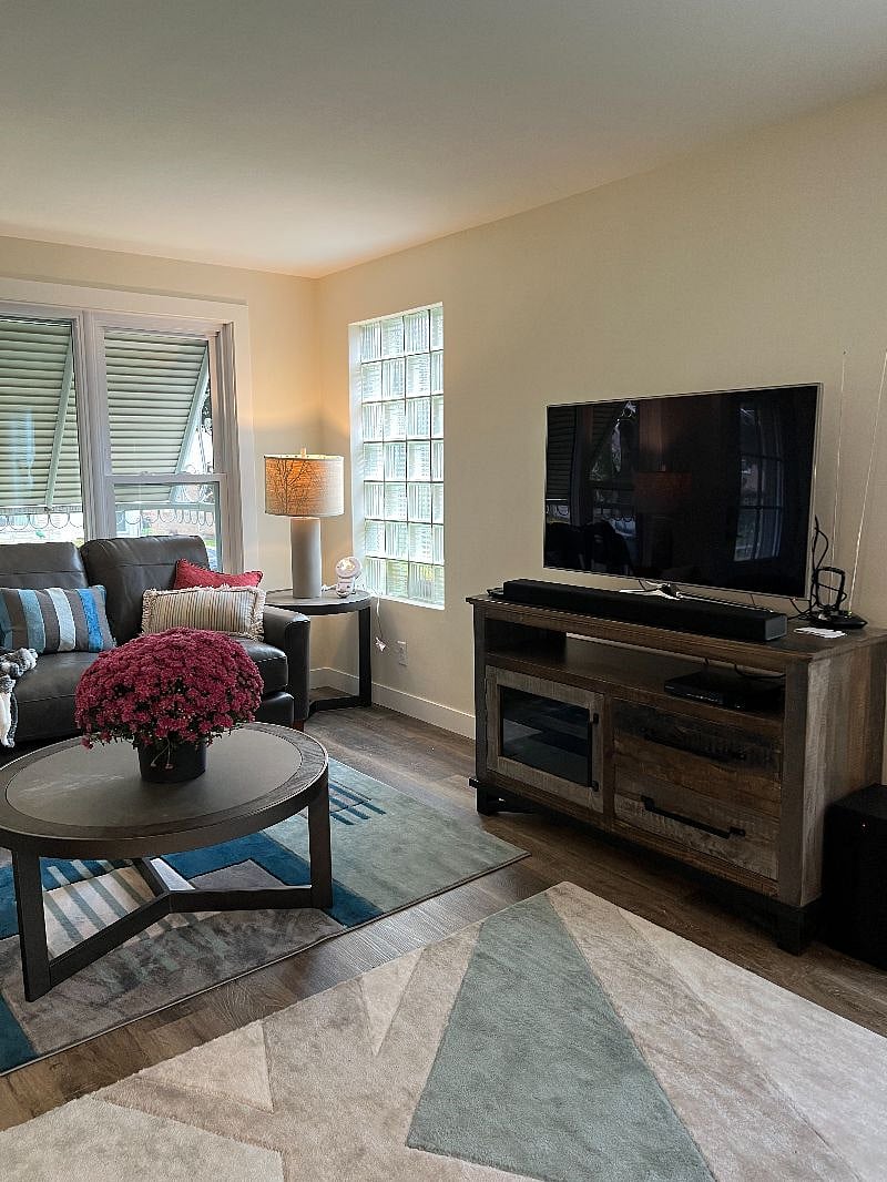 Furnished Finder property 601430_1 photo 4