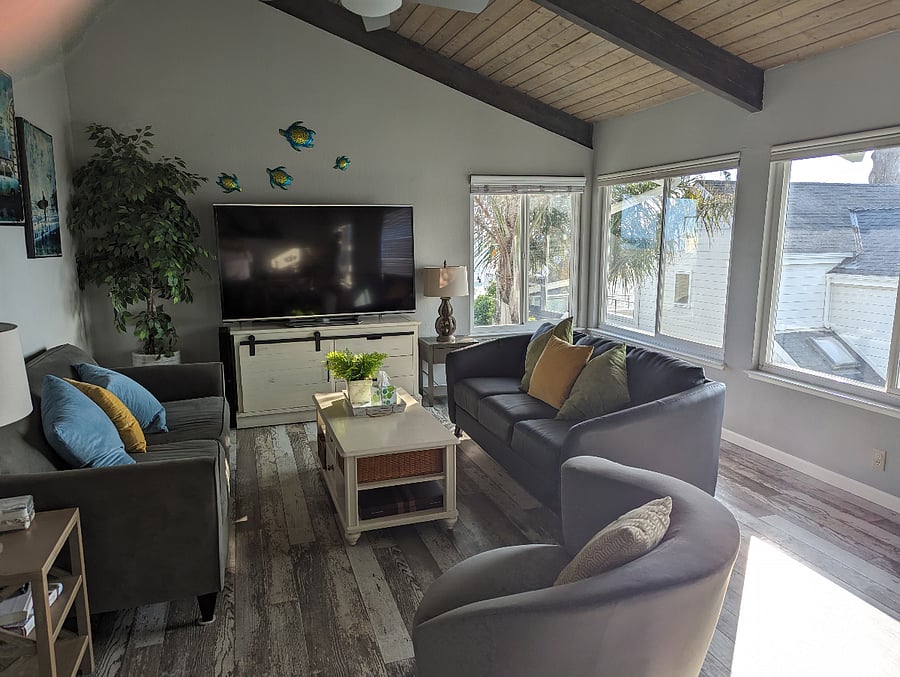 Furnished Finder property 601551_1 photo 3