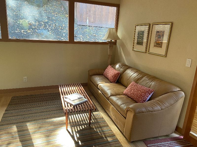 Furnished Finder property 601563_1 photo 3