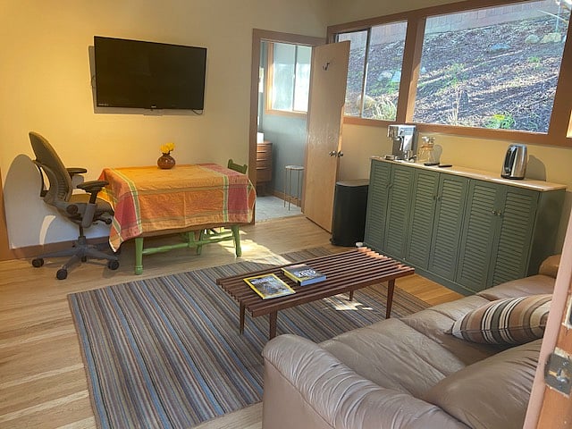 Furnished Finder property 601563_1 photo 9