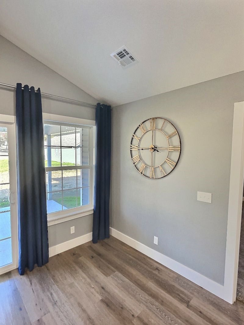 Furnished Finder property 601703_1 photo 6