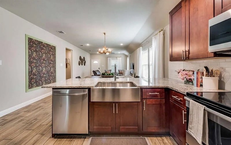 Furnished Finder property 601712_1 photo 7
