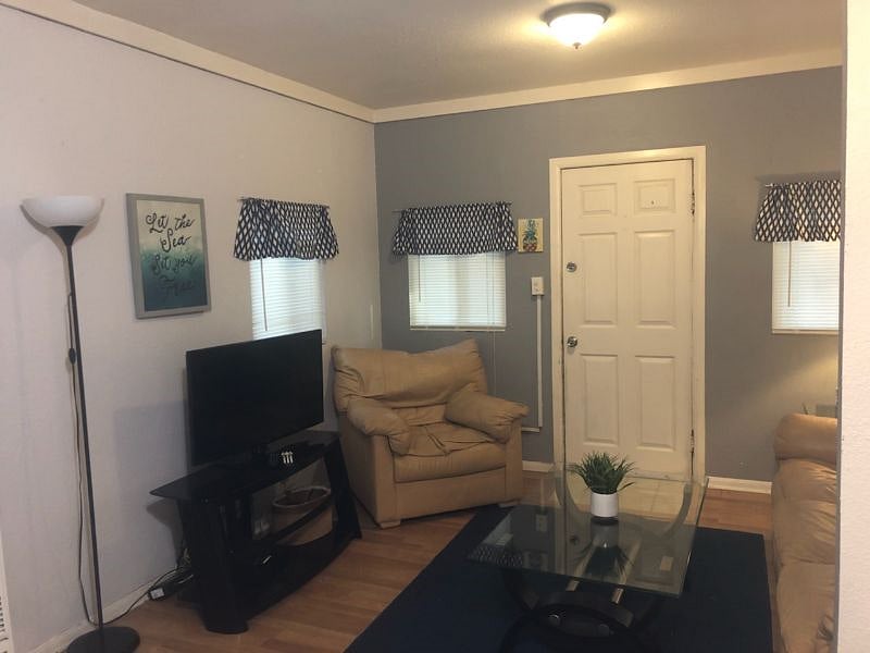 Furnished Finder property 601784_1 photo 11