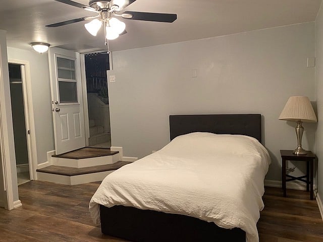 Furnished Finder property 601868_1 photo 3