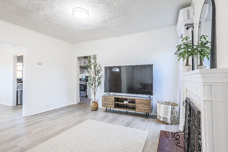 Furnished Finder property 601879_1 photo 3