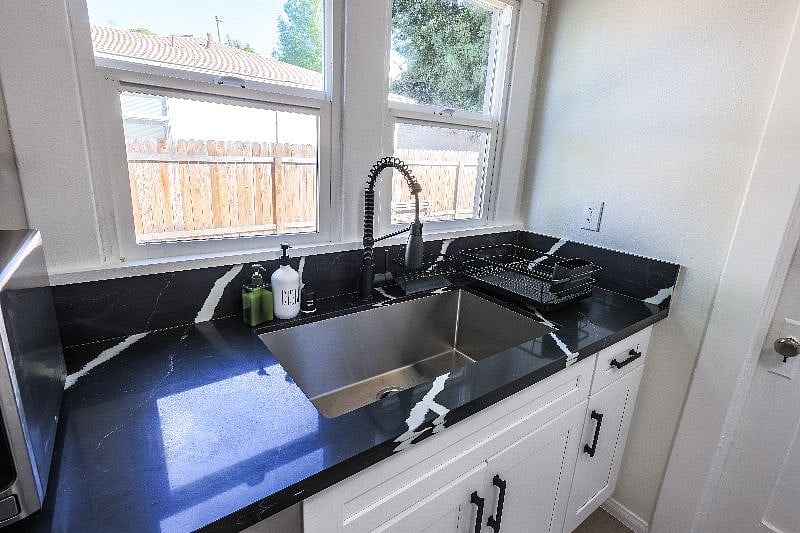 Furnished Finder property 601879_1 photo 18