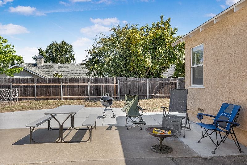 Furnished Finder property 601883_1 photo 16