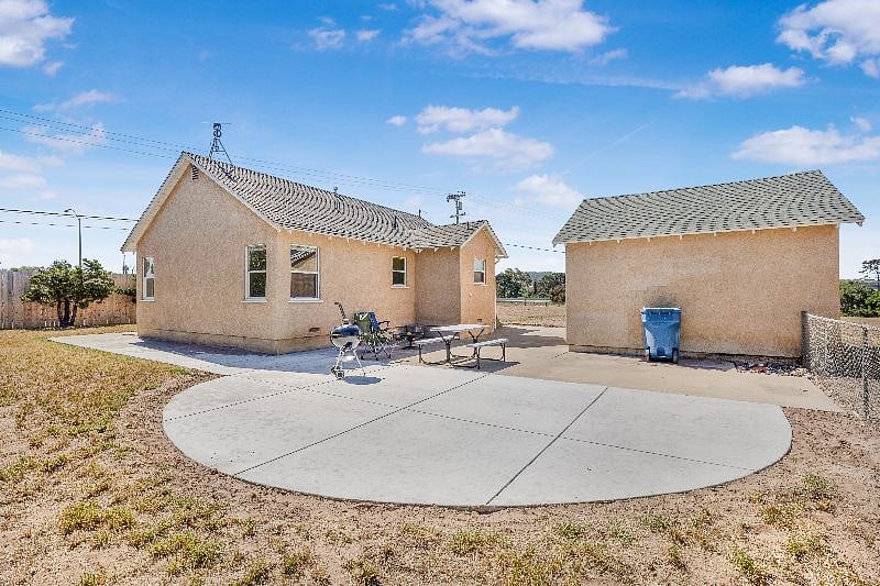 Furnished Finder property 601883_1 photo 17