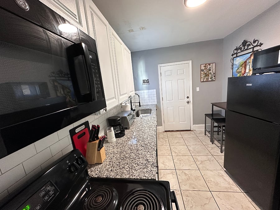 Furnished Finder property 601928_1 photo 4