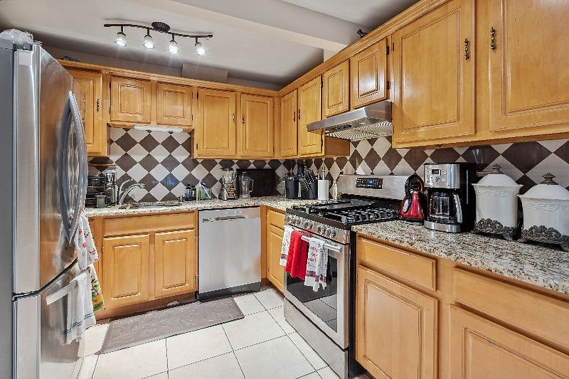 Furnished Finder property 601930_1 photo 6