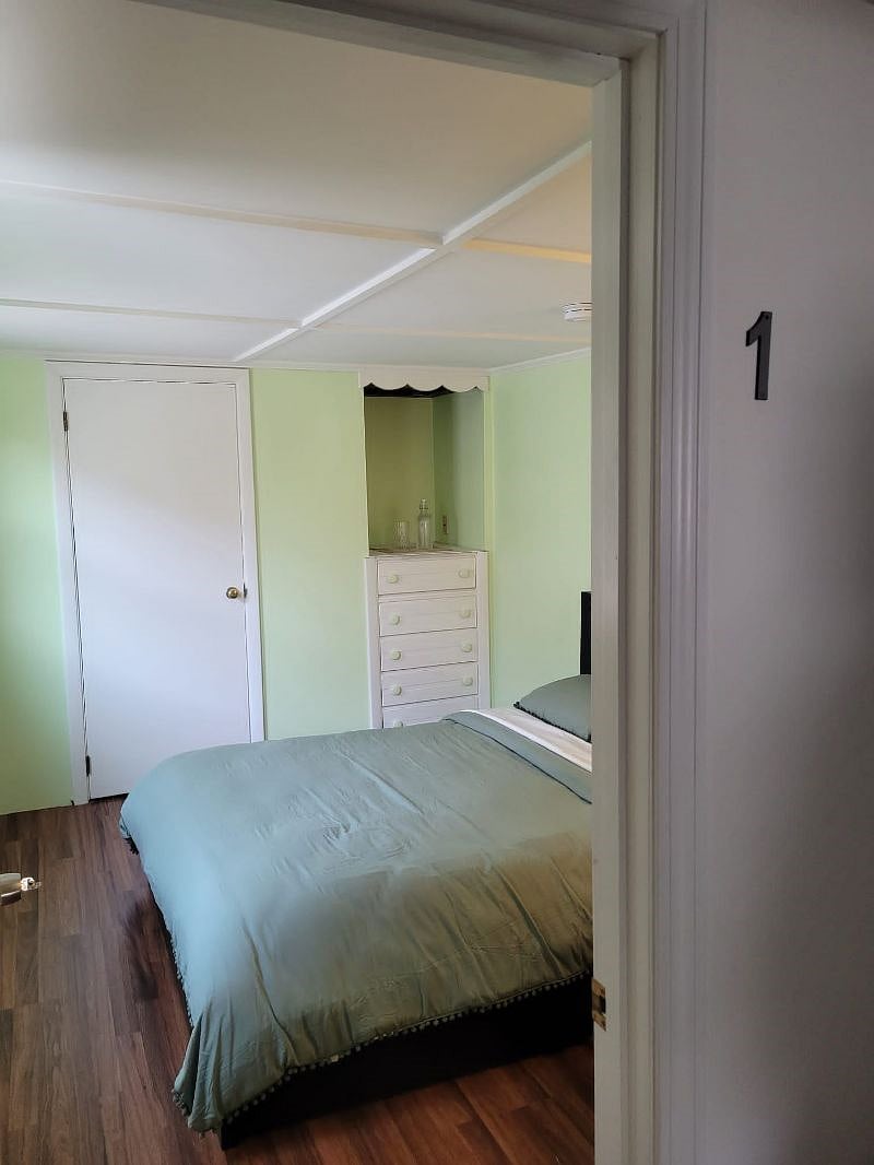 Room 1