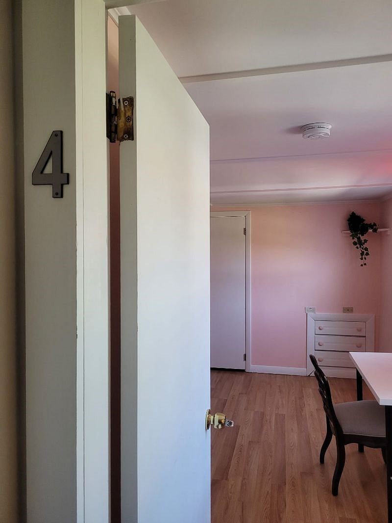 Room 4