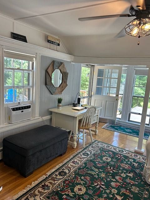 Furnished Finder property 602039_1 photo 3