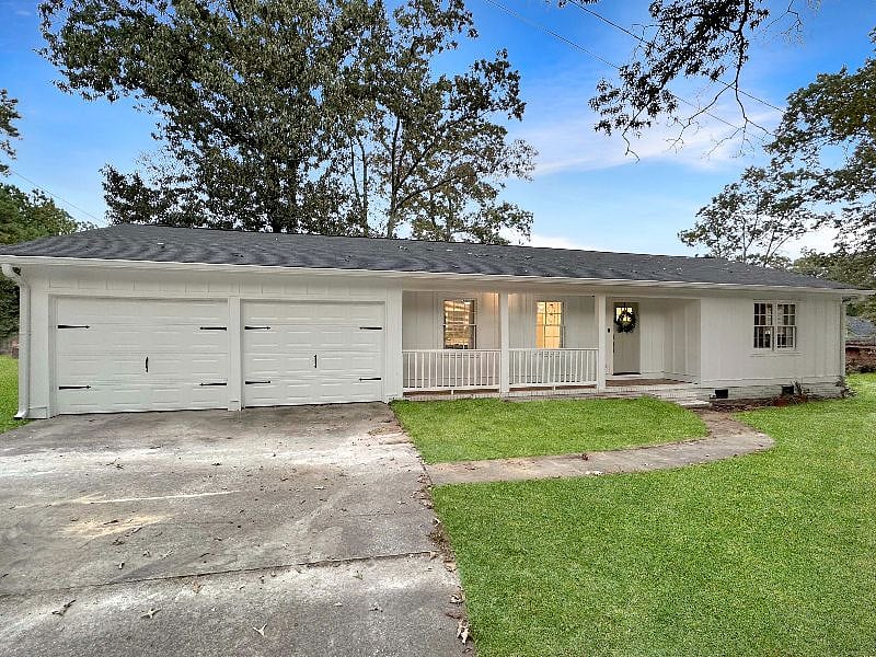Furnished Finder property 602059_1 photo 3