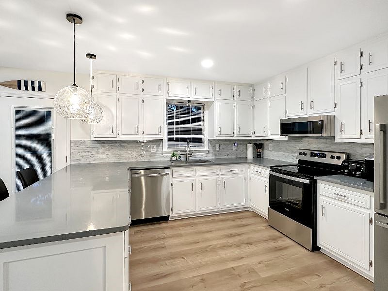 Furnished Finder property 602059_1 photo 8