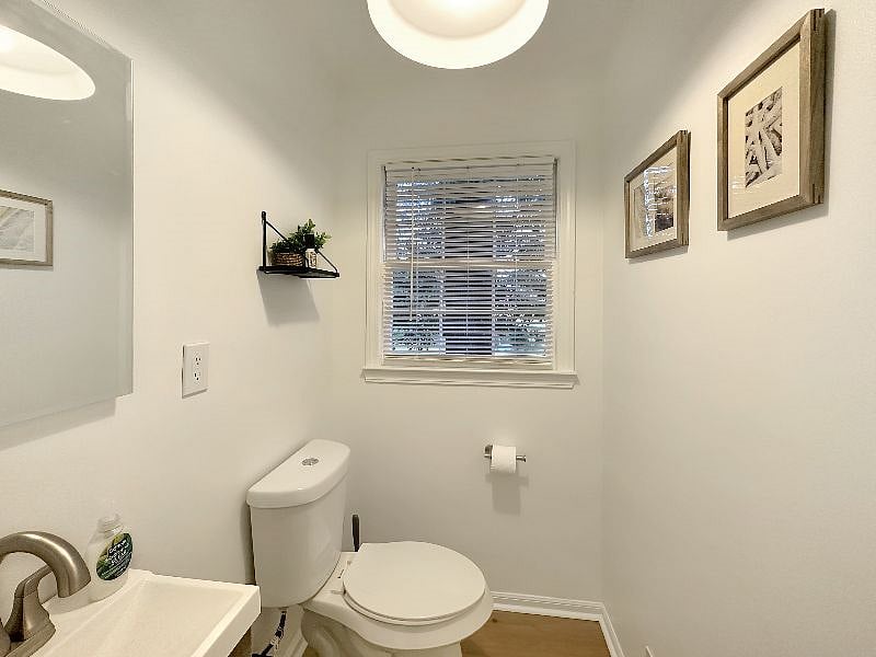 Furnished Finder property 602059_1 photo 11