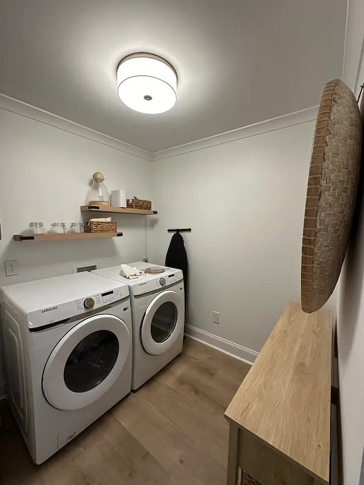 Furnished Finder property 602059_2 photo 16