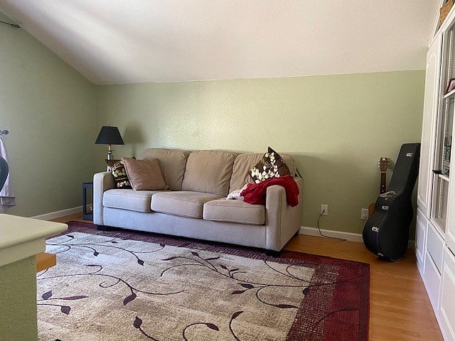 Furnished Finder property 602069_1 photo 6