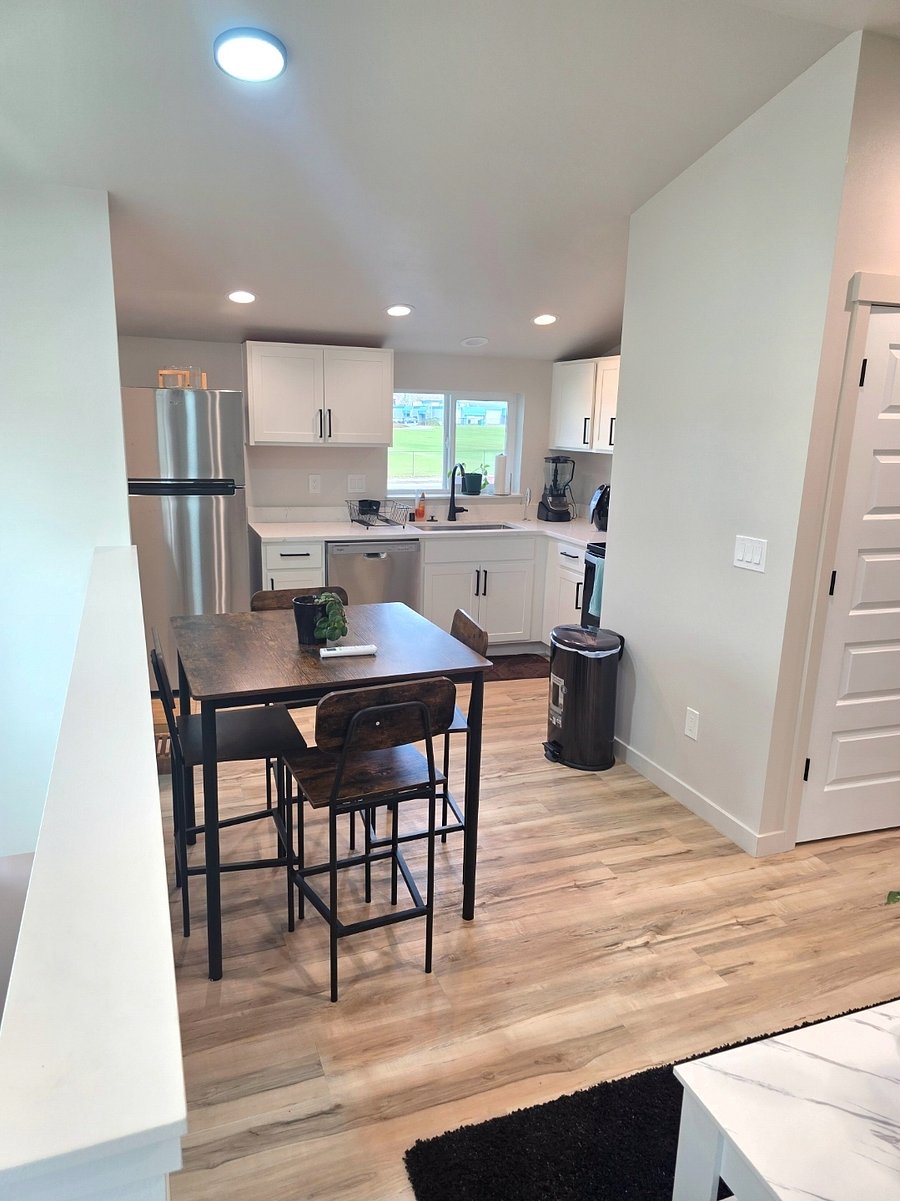 Furnished Finder property 602126_1 photo 8