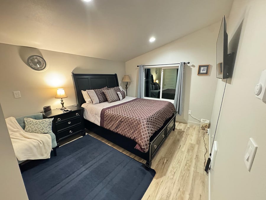 Furnished Finder property 602126_1 photo 16