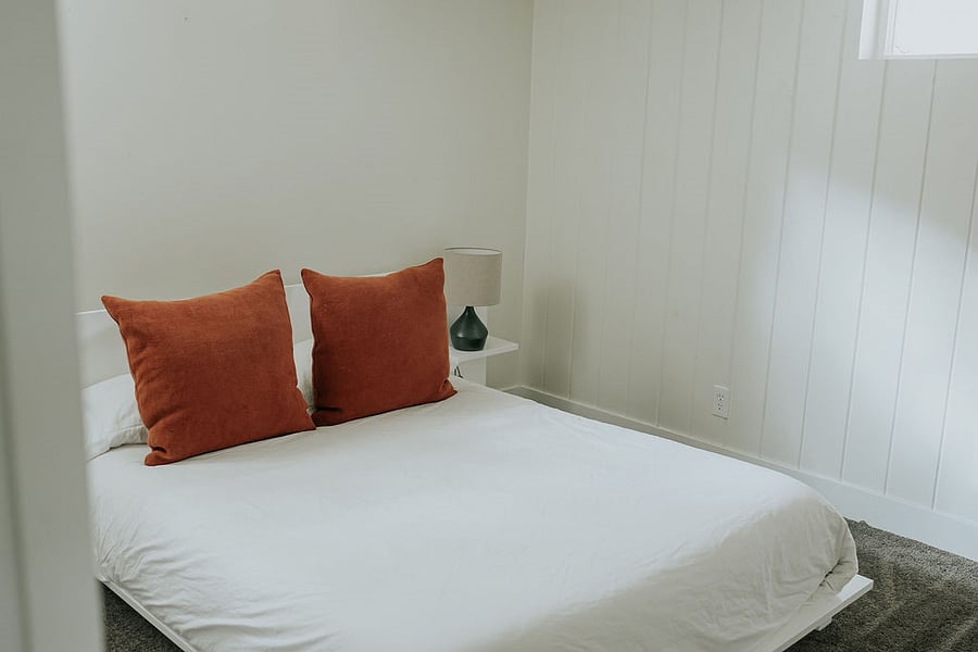 Furnished Finder property 602130_1 photo 17