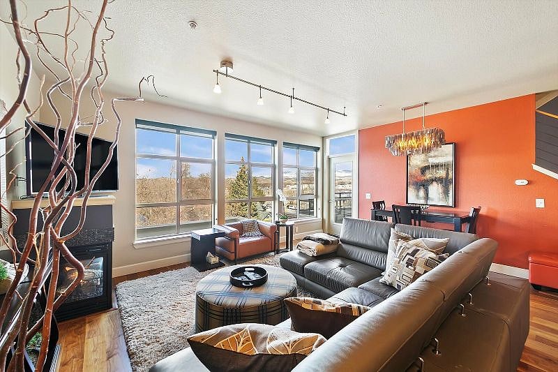 Furnished Finder property 602168_1 photo 3