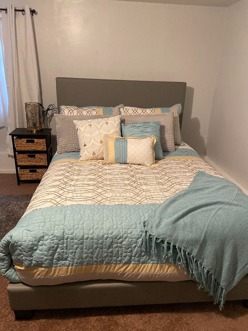 Furnished Finder property 602174_1 photo 3