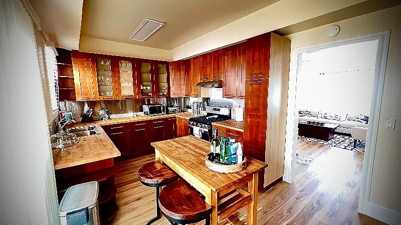 Furnished Finder property 602179_1 photo 9
