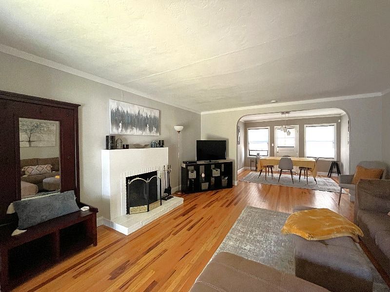 Furnished Finder property 602192_1 photo 3