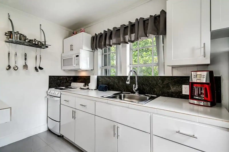 Furnished Finder property 602209_1 photo 13
