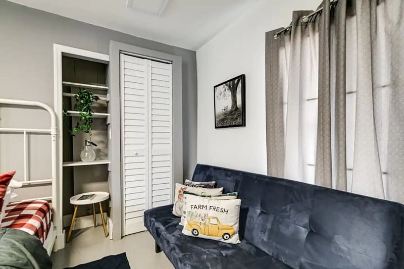 Furnished Finder property 602209_1 photo 16