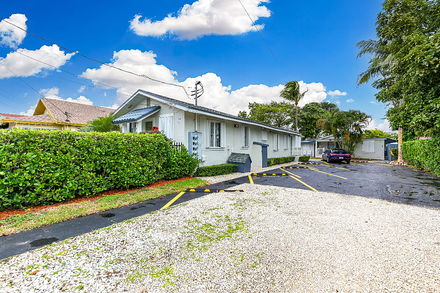 Furnished Finder property 602209_1 photo 42