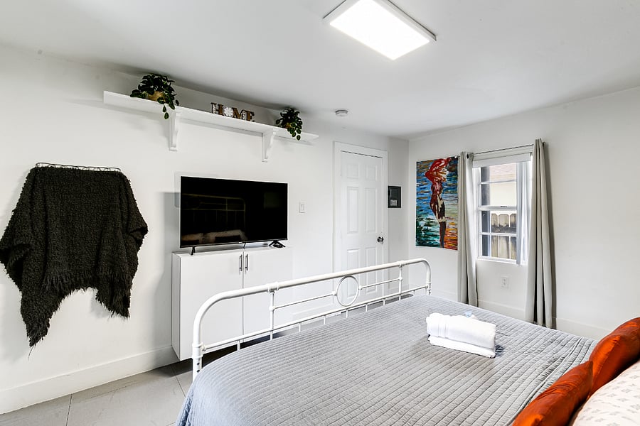 Furnished Finder property 602209_1 photo 51