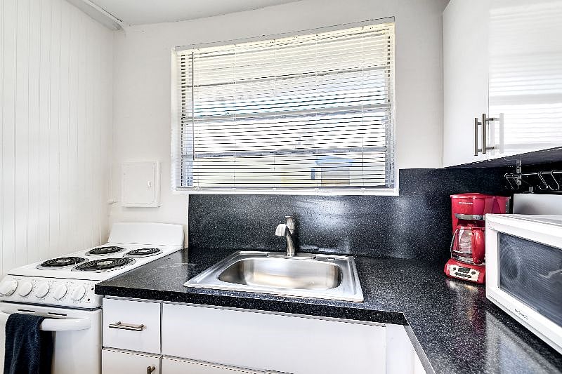 Furnished Finder property 602216_1 photo 12