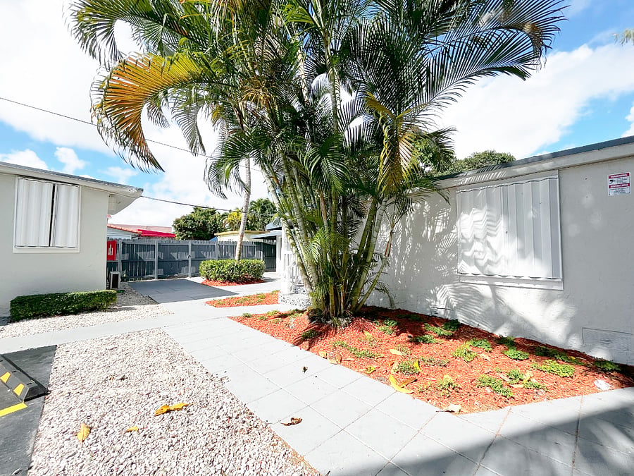 Furnished Finder property 602216_1 photo 27