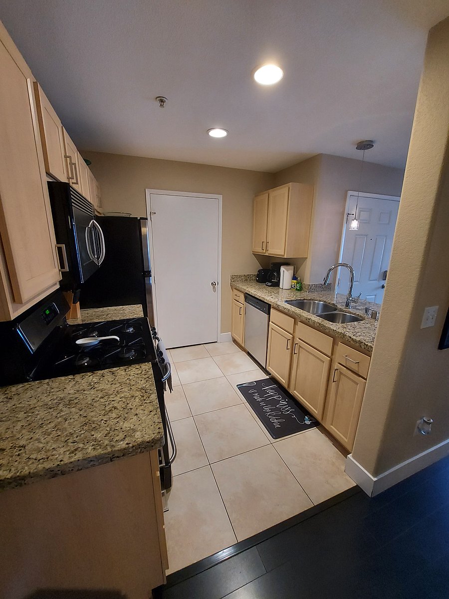 Furnished Finder property 602217_1 photo 3