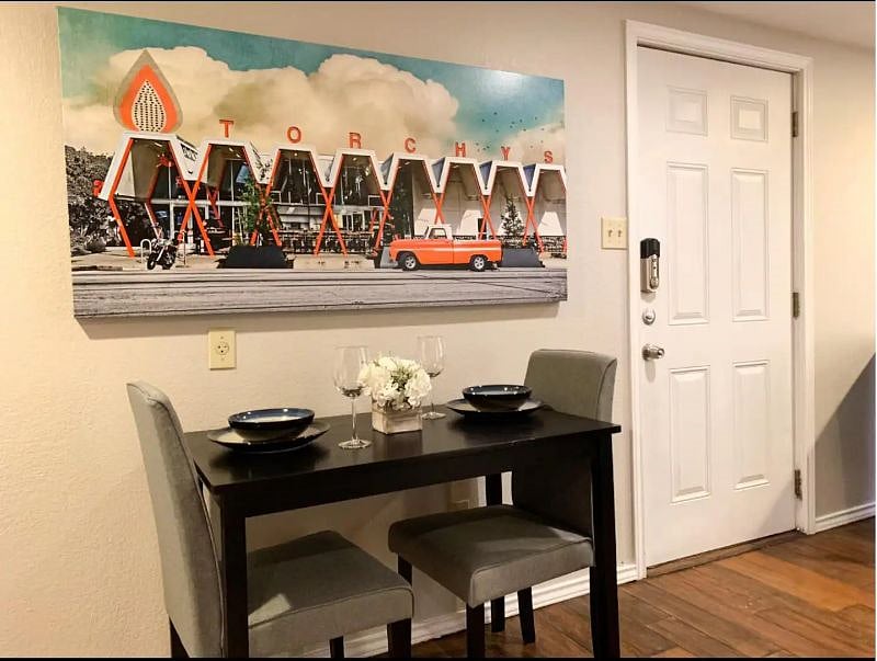 Furnished Finder property 602248_1 photo 3