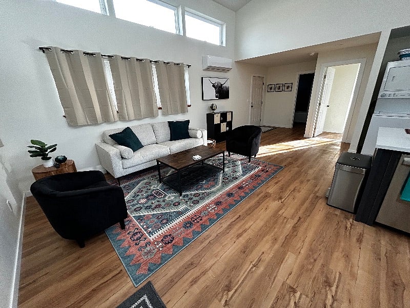 Furnished Finder property 602252_1 photo 2