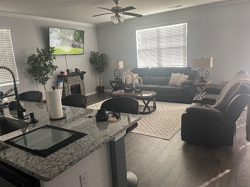 Furnished Finder property 602255_1 photo 4