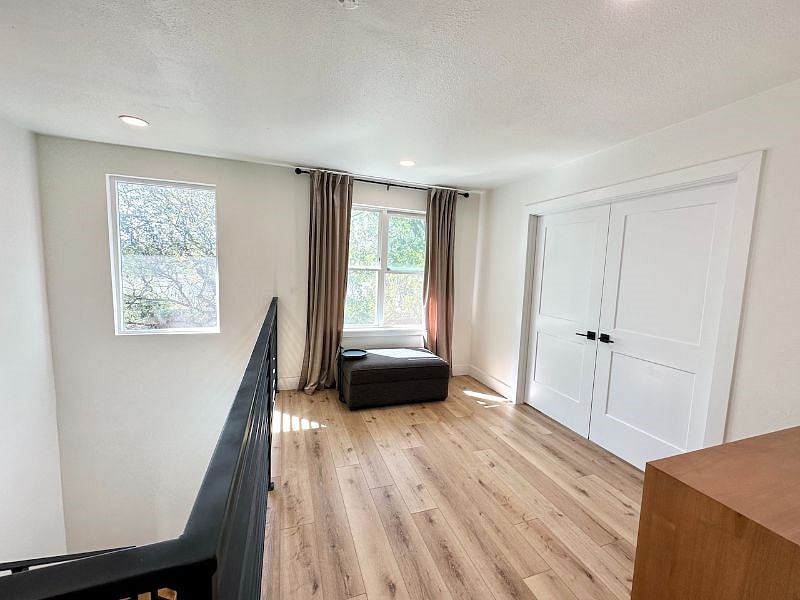 Furnished Finder property 602288_1 photo 8
