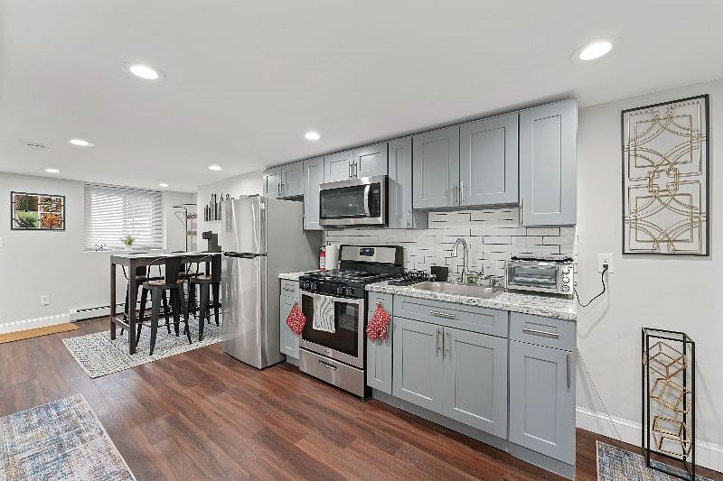 Furnished Finder property 602290_1 photo 9