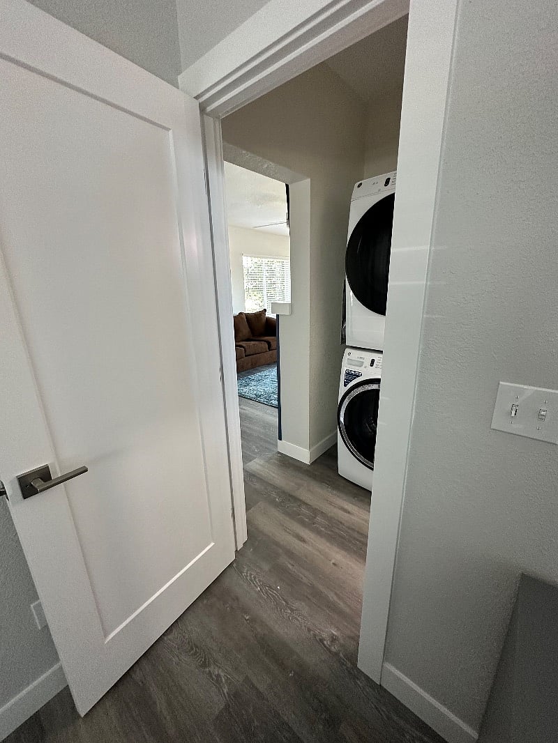 Furnished Finder property 602321_1 photo 12
