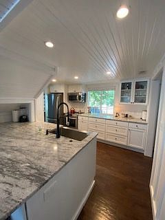 Furnished Finder property 602332_1 photo 4