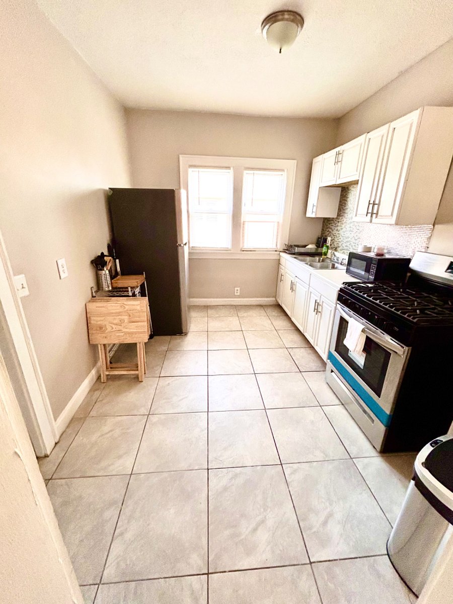 Furnished Finder property 602337_1 photo 7