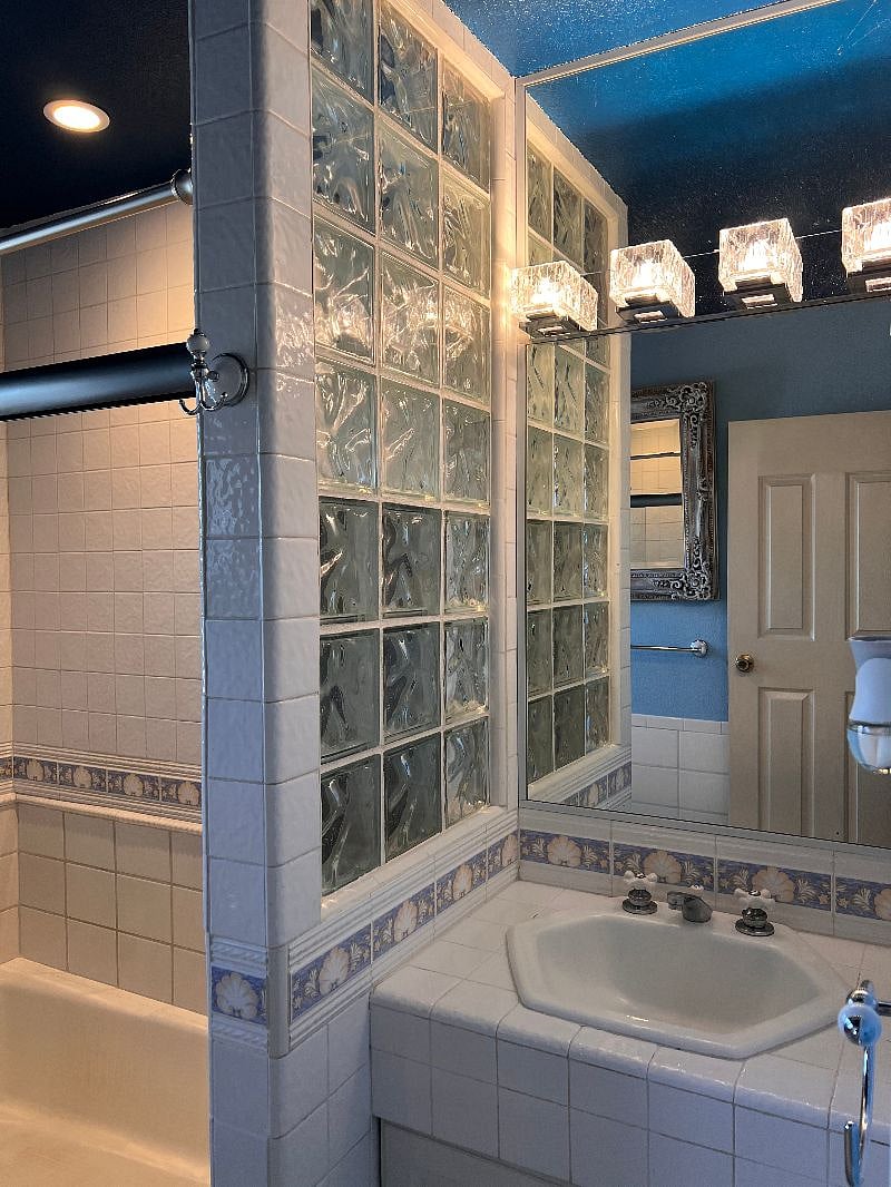 Furnished Finder property 602350_1 photo 7