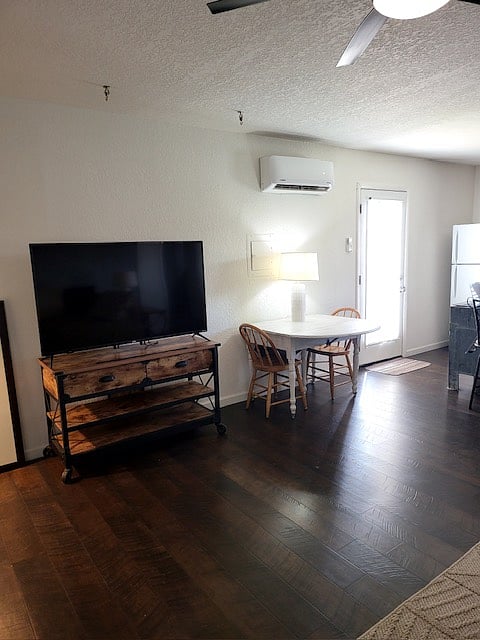 Furnished Finder property 602371_2 photo 4